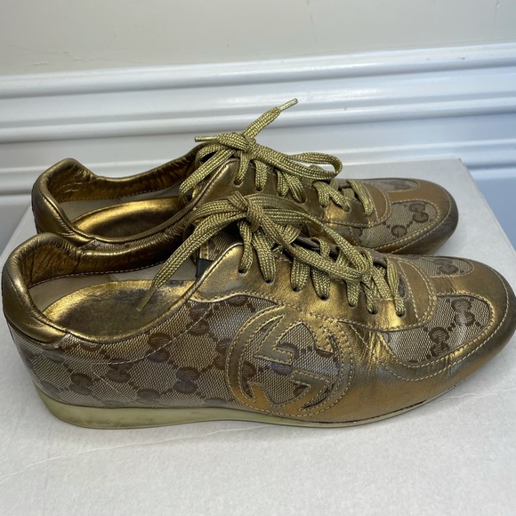 Y2K 2000’s Gucci Gold Sneaker Women’s Size 8 - Picture 3 of 4